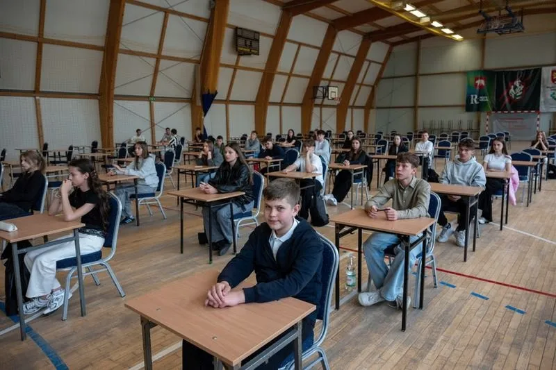 Co to jest iloraz? Proste wyjaśnienie i przykłady obliczeń