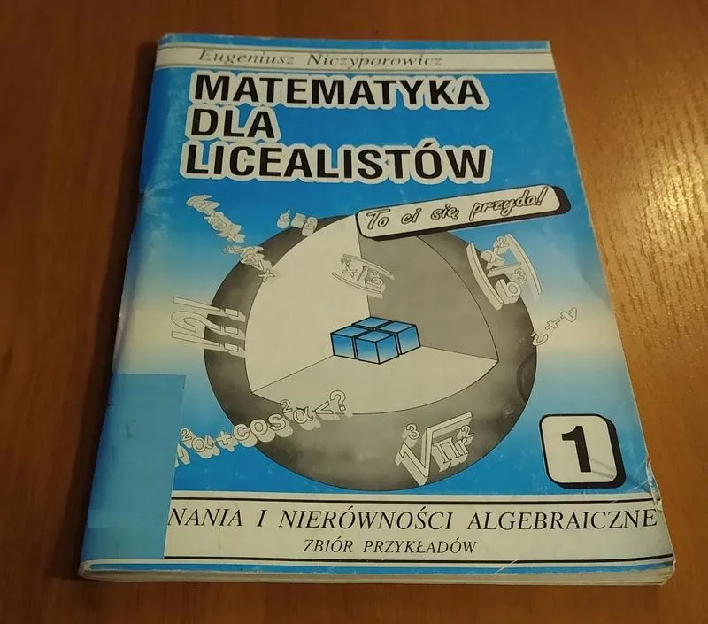 Czy te wyrażenia algebraiczne naprawdę są równe 3x? Odkryj, co to oznacza!
