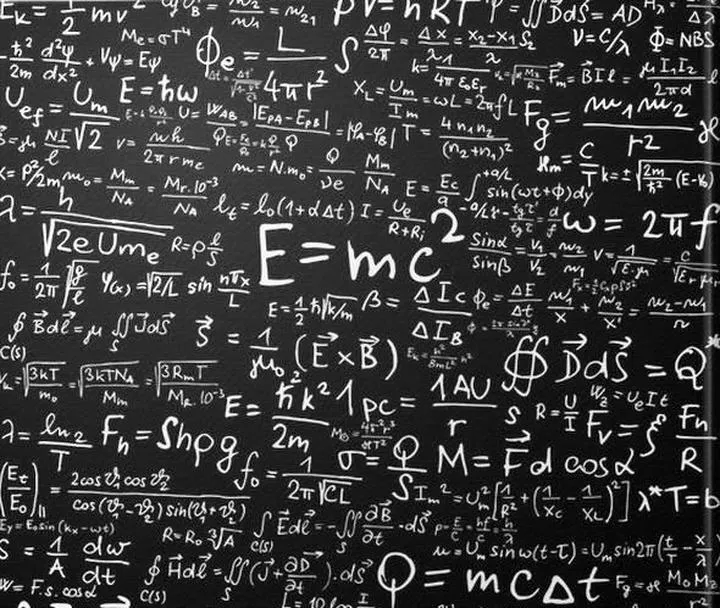 Fizyka na wyciągnięcie ręki – proste sposoby na opanowanie trudnych zagadnień